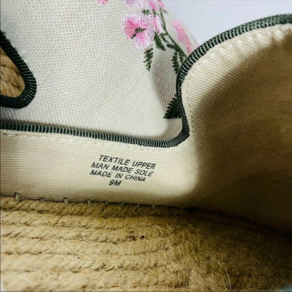 Ann Taylor Womens Espadrilles Flat Size 8W - Picture 5 of 5
